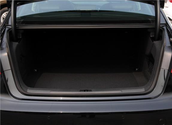 奥迪A6L 2014款 TFSI 舒适型 车厢座椅   后备厢