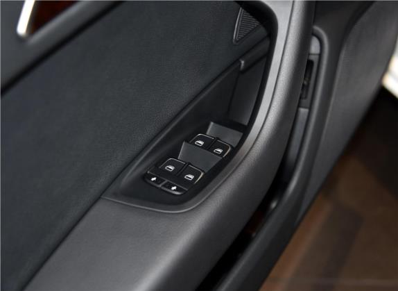 奥迪A6L 2015款 30 FSI 百万纪念舒享型 车厢座椅   门窗控制