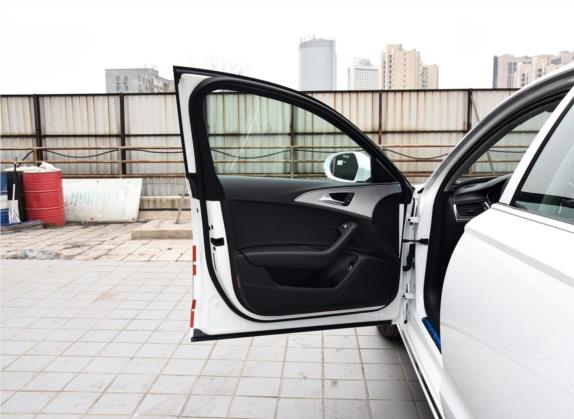 奥迪A6L 2017款 30 FSI 技术型 车厢座椅   前门板