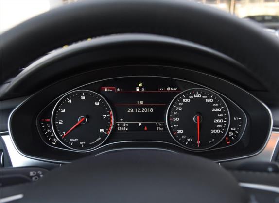 奥迪A6L 2018款 35 TFSI 典藏版 中控类   仪表盘