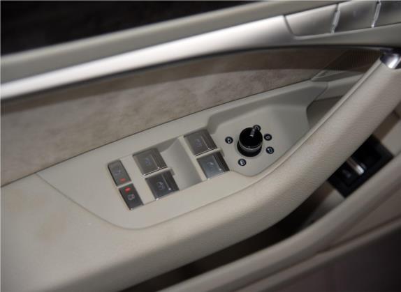 奥迪A6L 2019款 55 TFSI quattro 尊享致雅型 车厢座椅   门窗控制