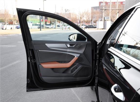 奥迪A6L 2019款 40 TFSI 豪华致雅型 车厢座椅   前门板
