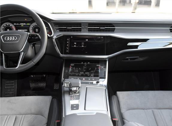 奥迪A6L 2019款 40 TFSI 豪华动感型 中控类   中控台