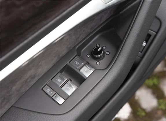 奥迪A6L 2019款 45 TFSI quattro 尊享致雅型 车厢座椅   门窗控制