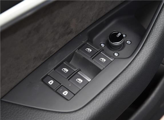 奥迪A6L 2019款 55 TFSI quattro 旗舰动感型 车厢座椅   门窗控制