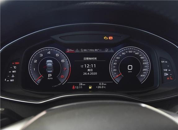 奥迪A6L 2020款 45 TFSI 臻选致雅型 中控类   仪表盘