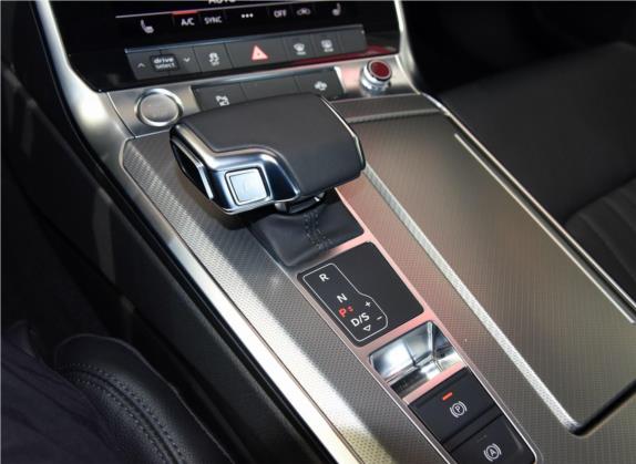 奥迪A6L 2020款 45 TFSI 臻选致雅型 中控类   挡把