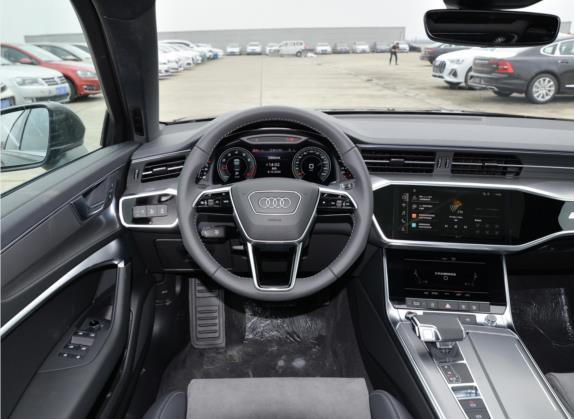 奥迪A6L 2021款 40 TFSI 豪华动感型 中控类   驾驶位