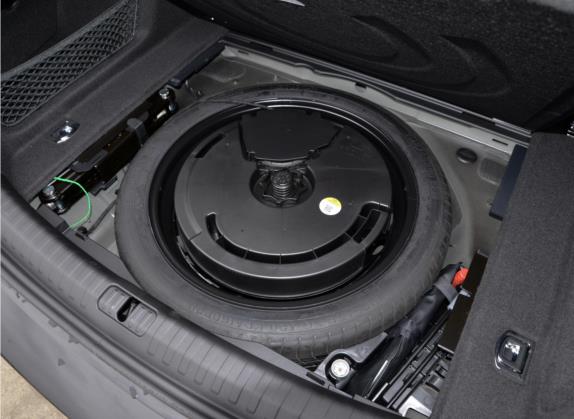 奥迪A6L 2021款 45 TFSI quattro 臻选动感型 其他细节类   备胎