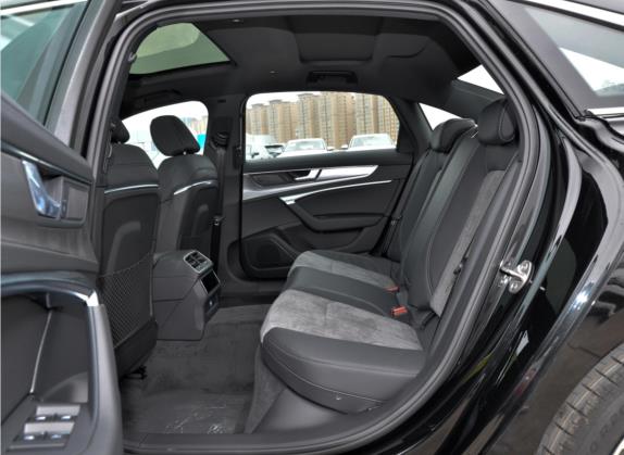 奥迪A6L 2021款 45 TFSI quattro 臻选动感型 车厢座椅   后排空间