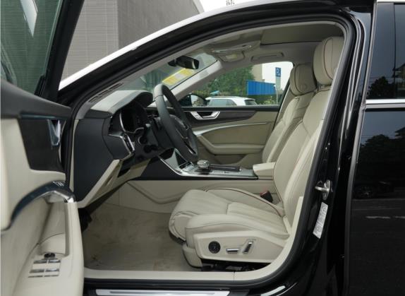 奥迪A6L 2021款 55 TFSI quattro 旗舰致雅型 车厢座椅   前排空间