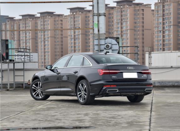 奥迪A6L 2022款 40 TFSI 豪华动感型 外观   斜后