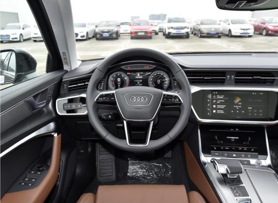 奥迪A6L 2022款 45 TFSI quattro 臻选致雅型 中控类   驾驶位