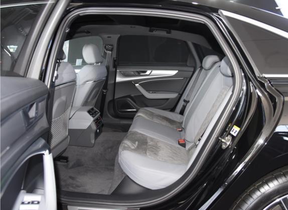 奥迪A6L 2022款 45 TFSI quattro 尊享动感型 车厢座椅   后排空间