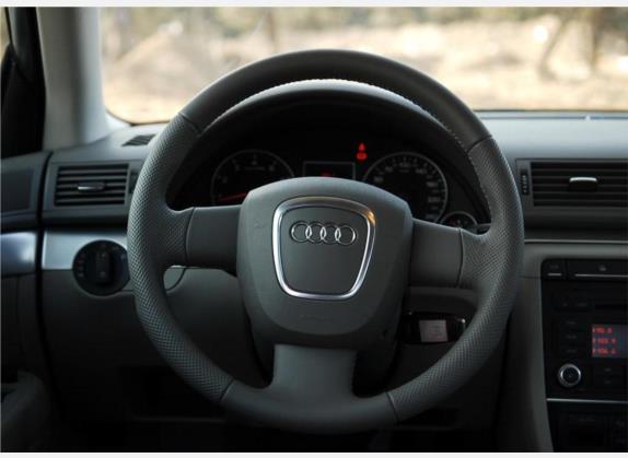 奥迪A4 2008款 1.8T 个性风格版 中控类   驾驶位