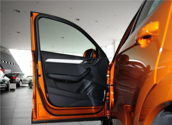 奥迪Q3 2013款 40 TFSI quattro 豪华型 车厢座椅   前门板