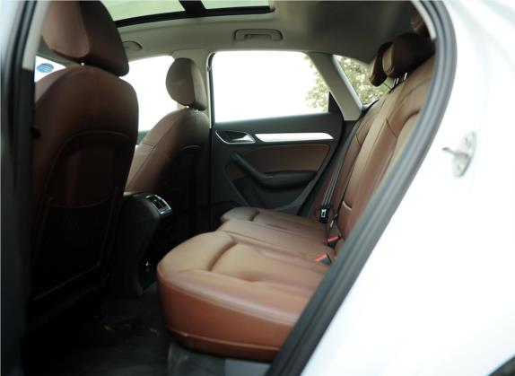 奥迪Q3 2013款 35 TFSI quattro 舒适型 车厢座椅   后排空间
