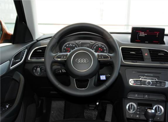 奥迪Q3 2013款 35 TFSI 舒适型 中控类   驾驶位