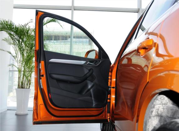 奥迪Q3 2013款 35 TFSI 舒适型 车厢座椅   前门板