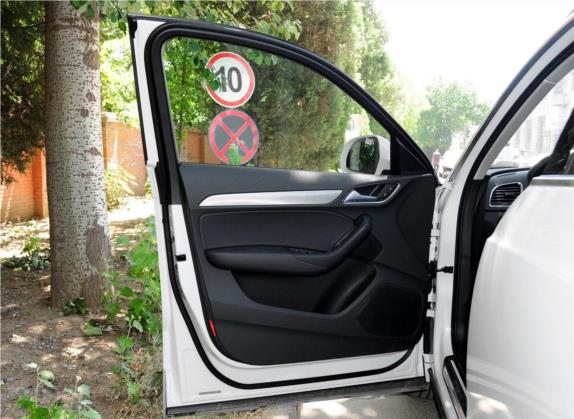 奥迪Q3 2015款 30 TFSI 舒适型 车厢座椅   前门板
