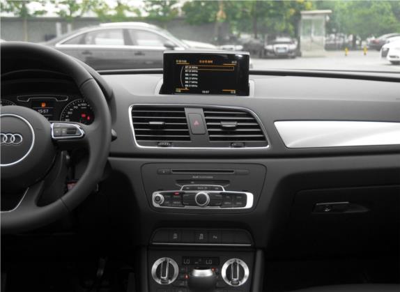 奥迪Q3 2015款 35 TFSI 舒适型 中控类   中控台