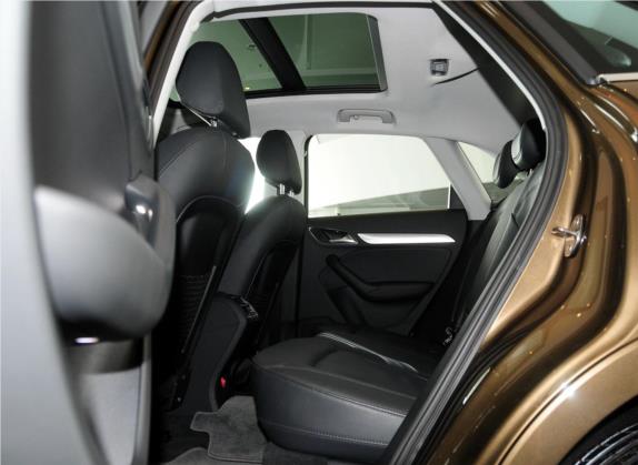 奥迪Q3 2015款 35 TFSI quattro 技术型 车厢座椅   后排空间