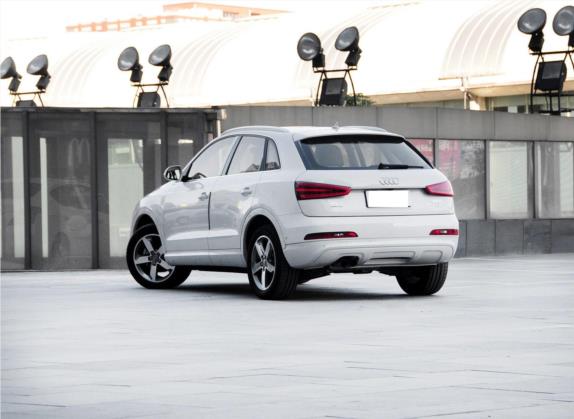 奥迪Q3 2015款 35 TFSI quattro 豪华型 外观   斜后