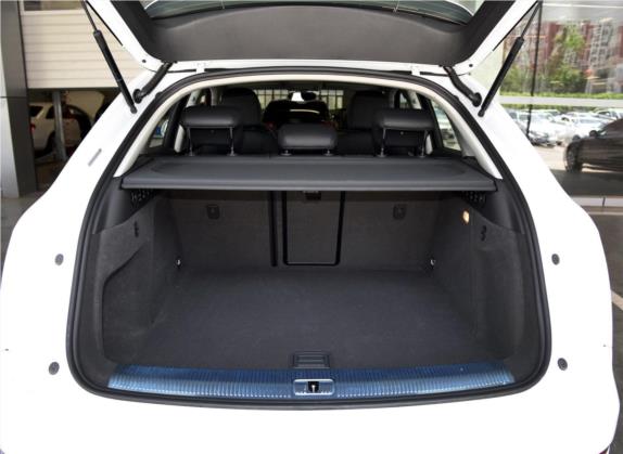 奥迪Q3 2015款 35 TFSI 百万纪念舒享型 车厢座椅   后备厢