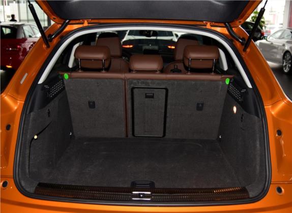 奥迪Q3 2015款 35 TFSI quattro百万纪念进享型 车厢座椅   后备厢
