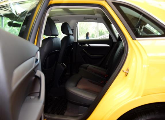 奥迪Q3 2016款 35 TFSI 时尚型 车厢座椅   后排空间