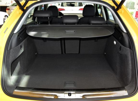 奥迪Q3 2016款 35 TFSI 时尚型 车厢座椅   后备厢