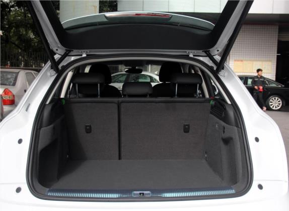 奥迪Q3 2018款 30周年年型 30 TFSI 标准型 车厢座椅   后备厢