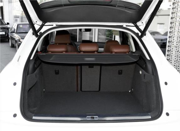 奥迪Q3 2018款 30周年年型 30 TFSI 风尚型 车厢座椅   后备厢