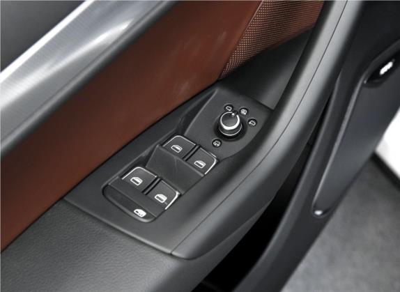 奥迪Q3 2018款 30周年年型 30 TFSI 风尚型 车厢座椅   门窗控制