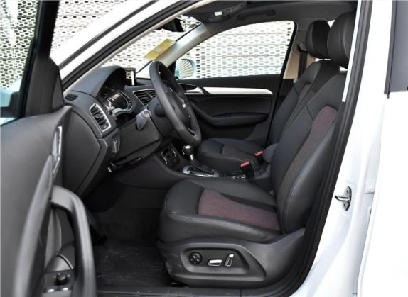 奥迪Q3 2018款 30周年年型 35 TFSI 时尚型 车厢座椅   前排空间