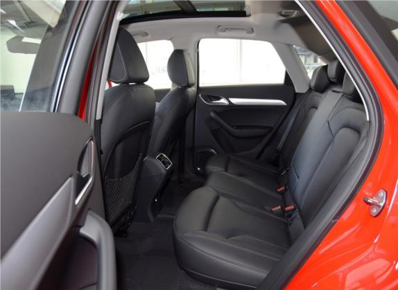 奥迪Q3 2018款 30 TFSI 风尚型典藏版 车厢座椅   后排空间