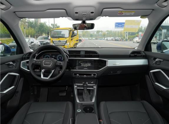 奥迪Q3 2021款 35 TFSI 进取致雅型 中控类   中控全图