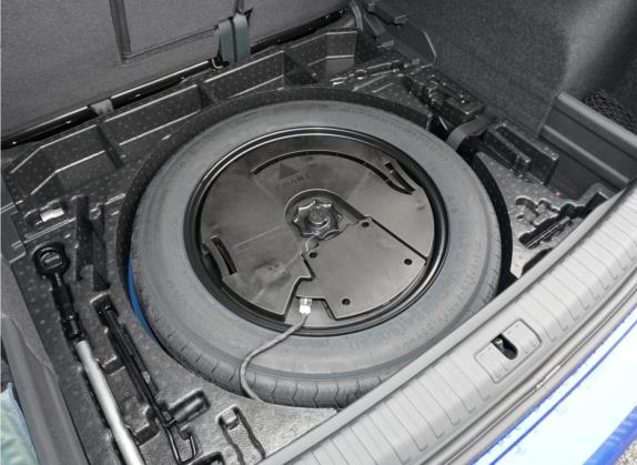 奥迪Q3 2021款 35 TFSI 进取致雅型 其他细节类   备胎