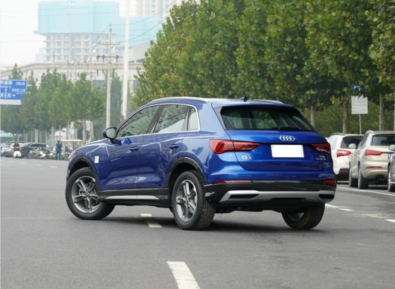 奥迪Q3 2021款 35 TFSI 进取致雅型 外观   斜后