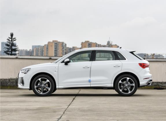 奥迪Q3 2021款 35 TFSI 时尚动感型 外观   正侧