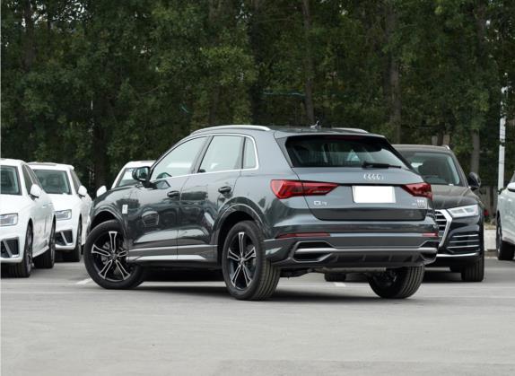 奥迪Q3 2021款 45 TFSI quattro 时尚动感型 外观   斜后