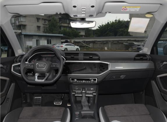 奥迪Q3 2022款 40 TFSI 时尚动感型 中控类   中控全图