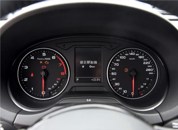 奥迪A3 2015款 Sportback 35 TFSI 百万纪念智领型 中控类   仪表盘