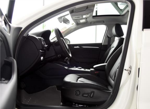 奥迪A3 2015款 Limousine 35 TFSI 百万纪念舒享型 车厢座椅   前排空间