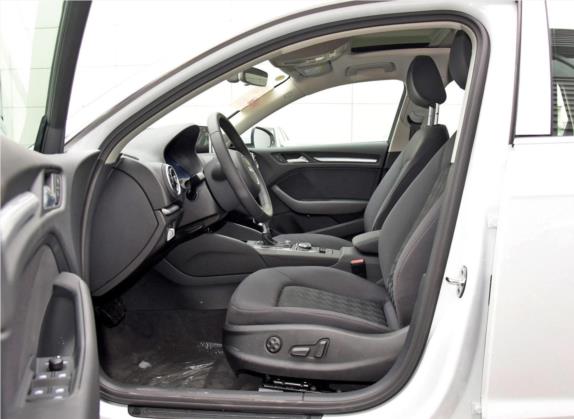 奥迪A3 2016款 Sportback 35 TFSI 领英型 车厢座椅   前排空间