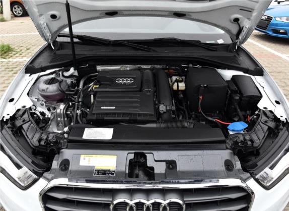 奥迪A3 2016款 Limousine 35 TFSI 进取型 其他细节类   发动机舱