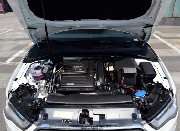 奥迪A3 2016款 Limousine 35 TFSI 特别版 其他细节类   发动机舱