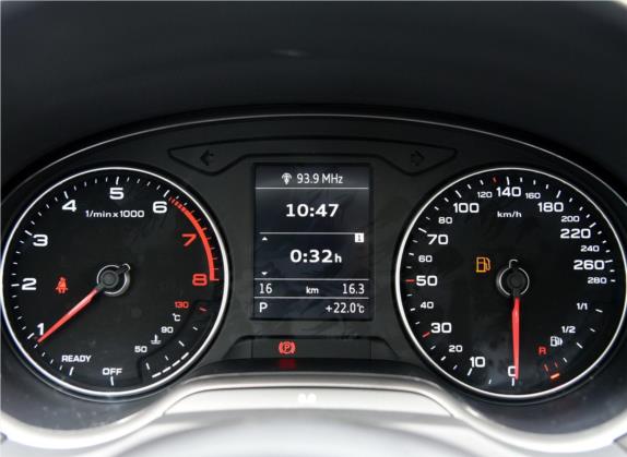 奥迪A3 2017款 Sportback 35 TFSI 时尚型 中控类   仪表盘
