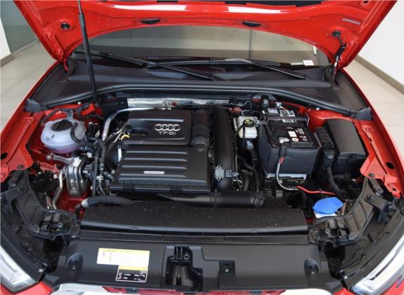 奥迪A3 2017款 Sportback 35 TFSI 风尚型 其他细节类   发动机舱