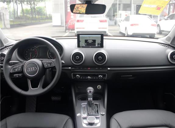 奥迪A3 2017款 Sportback 40 TFSI 风尚型 中控类   中控全图